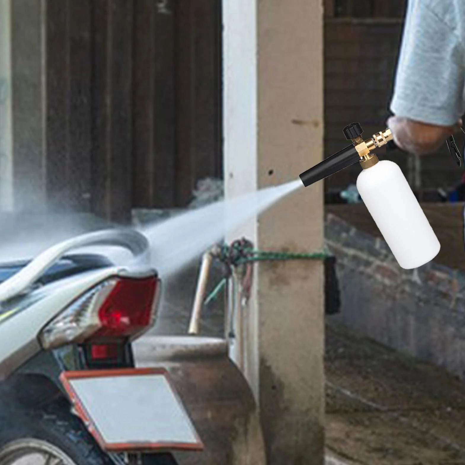Lancia schiuma, cannone schiuma per idropulitrice ad alta pressione, lancia neve da 1 L con 5 ugelli per schiuma, dispenser di sapone, bottiglia foamer, pistola per schiuma per la pulizia dell'auto
